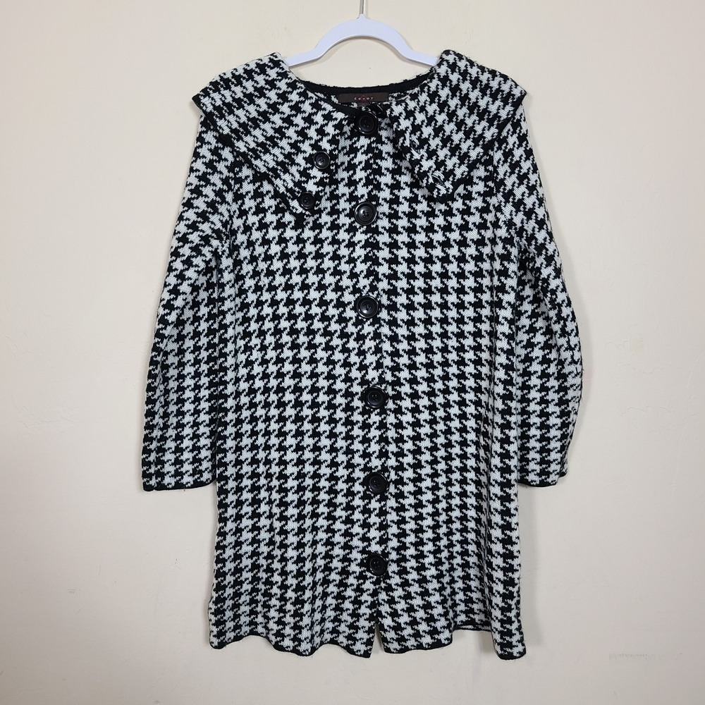 Houndstooth Knit Button Front L Coatigan Black White Classy Lux Preppy Academia